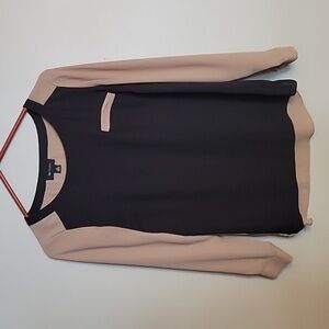 Women's AB Studio size x-small tan black flowy blouse